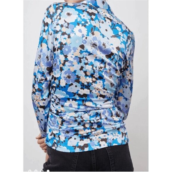 NWT Rails Lisa Top in Blue White Black Zinnia Button Up Size Large - Picture 4 of 13